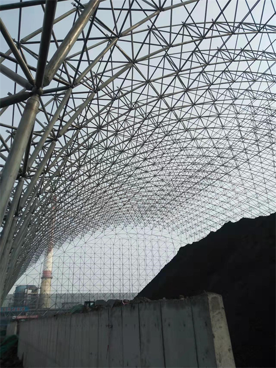 大型儲煤倉施工隊(duì)